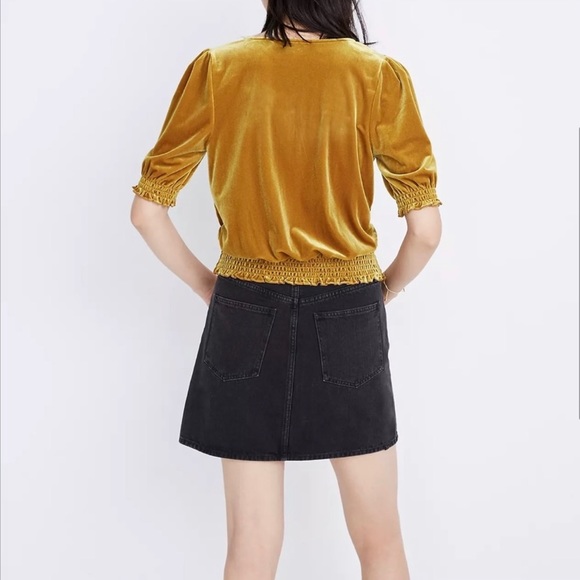 MADEWELL Velvet Smocked Crossover Top NWOT - Picture 3 of 10